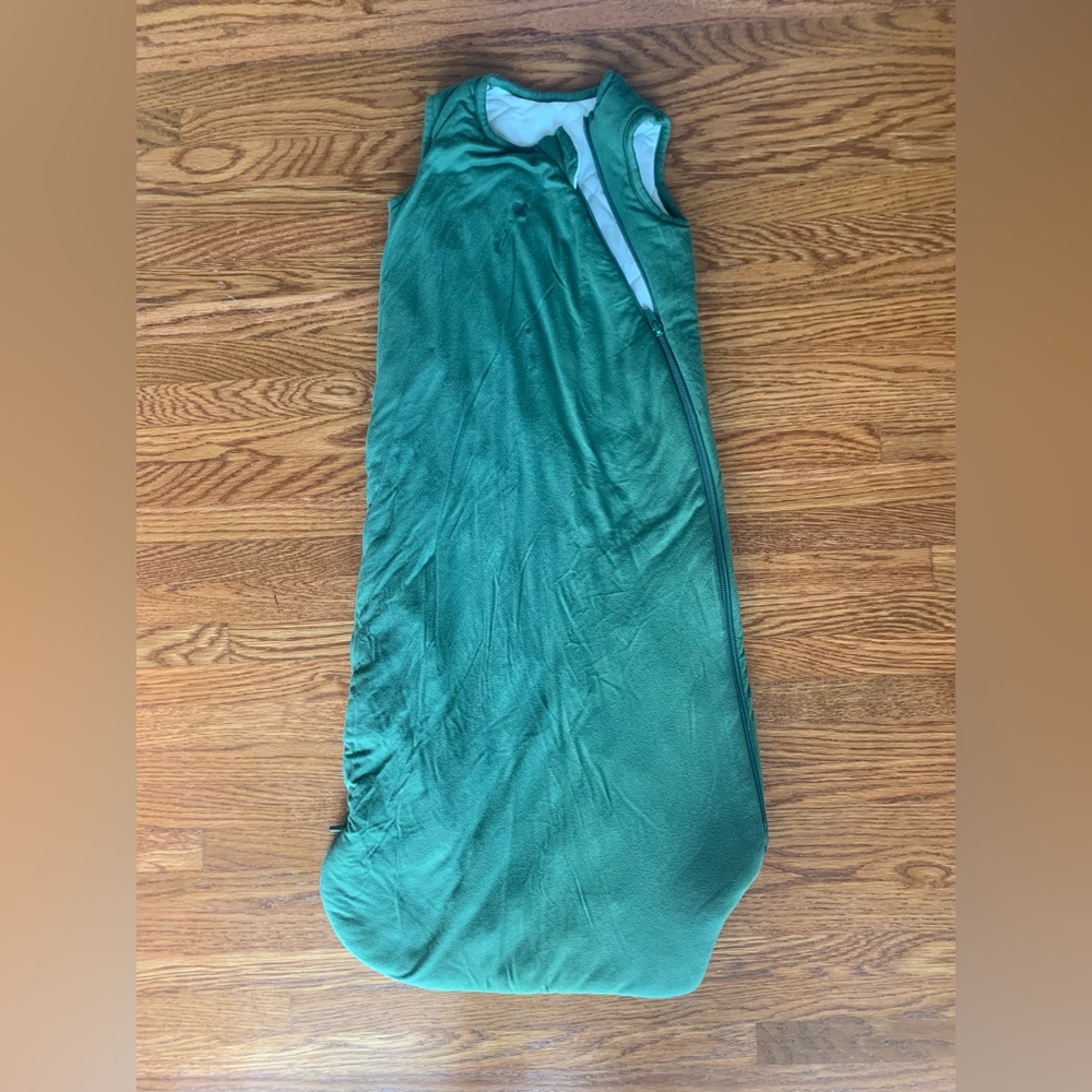 2.5 tog kyte washed 1x like new!6-18 mo